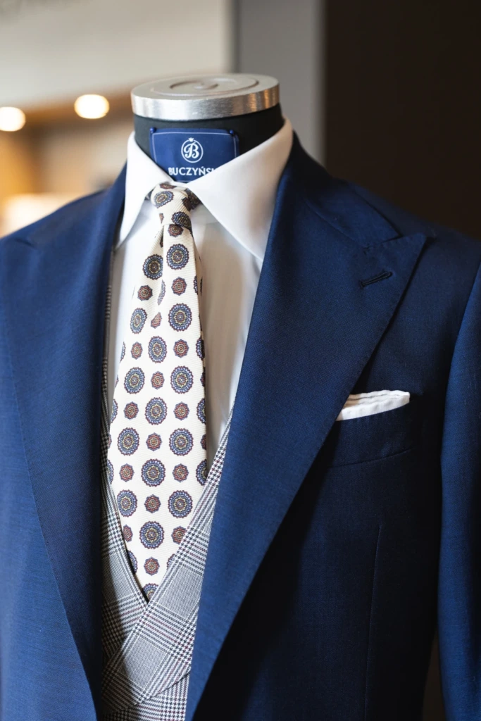 granatowy-garnitur-dormeuil-tonik-wool4