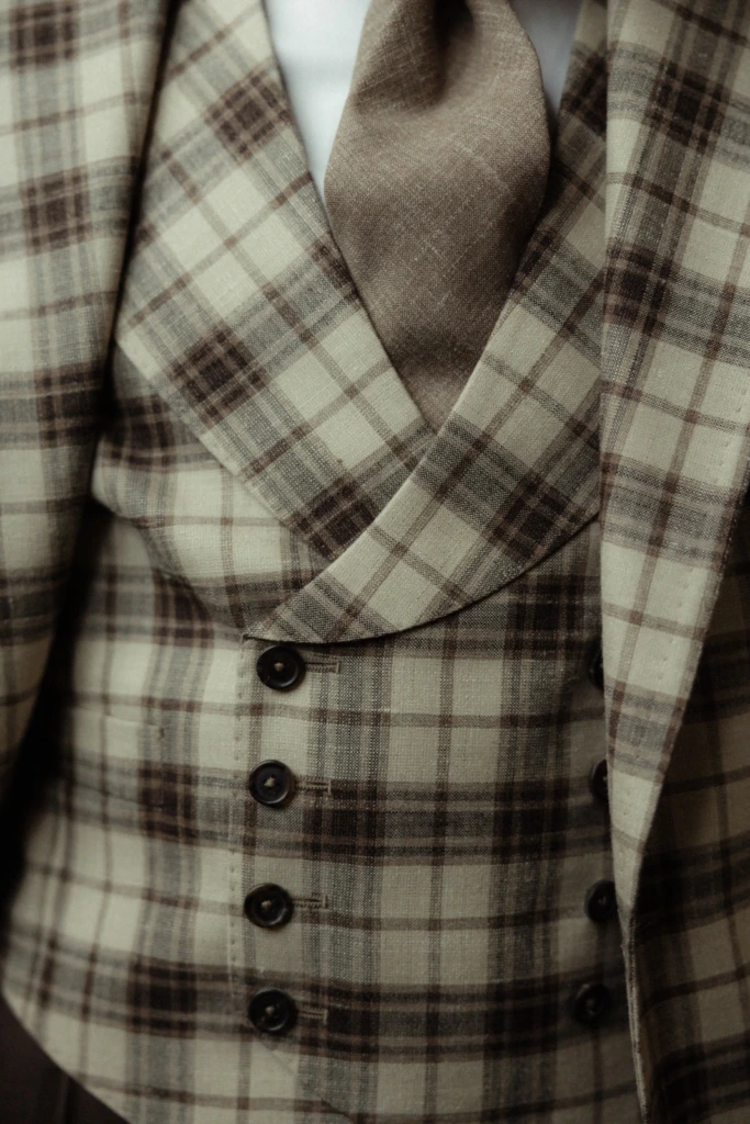 jak-sie-ubrac-na-slub-boho-rustykalny-mezczyzna-garnitur9