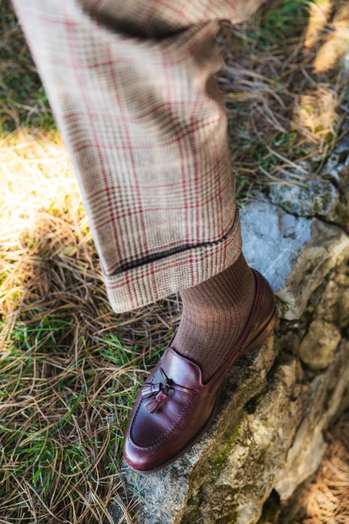 bordowe-tassel-loafers-buczynski
